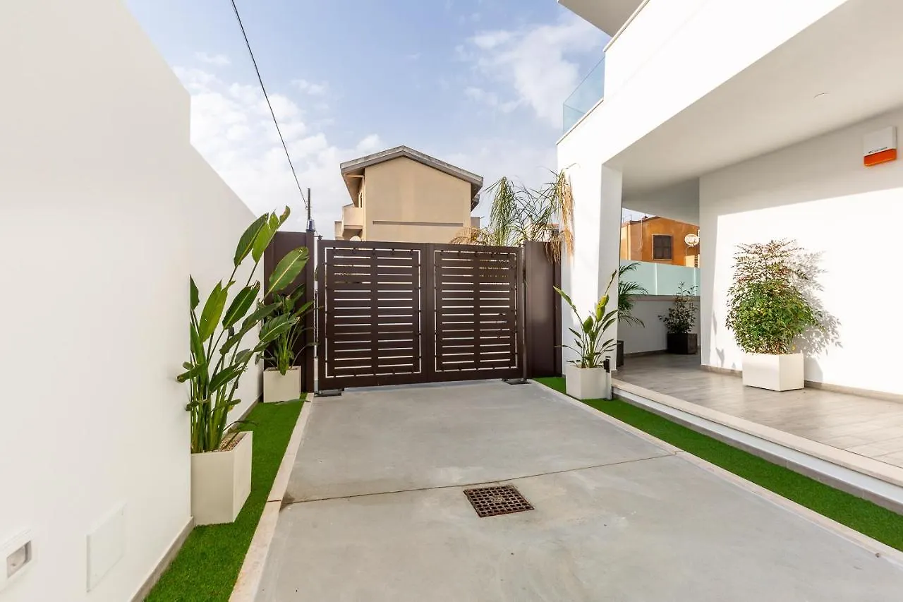 Apartment Colombo Palace - Viale Colombo 358 Quartu Sant'Elena Italy